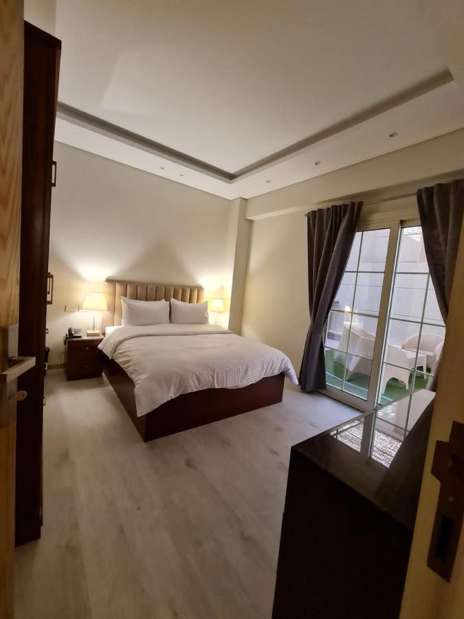 M Residence New Cairo - Families Only Buitenkant foto