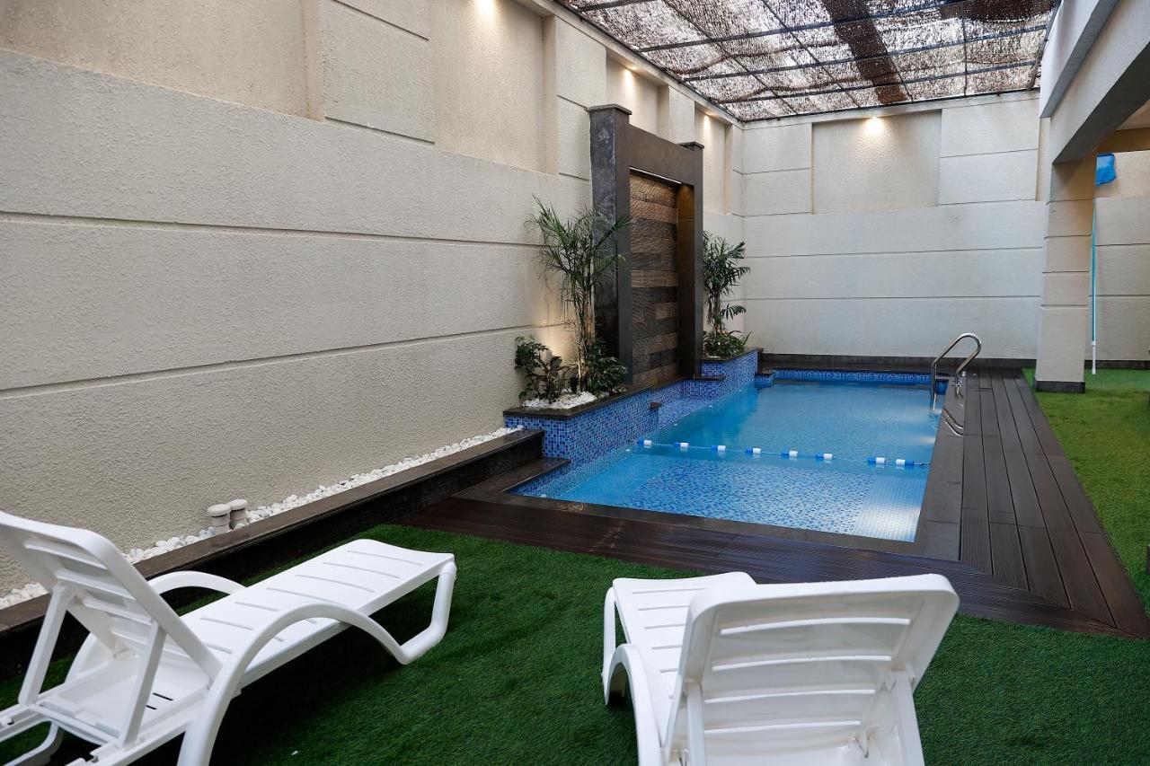 M Residence New Cairo - Families Only Buitenkant foto