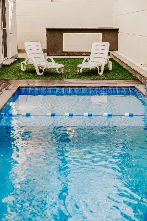 M Residence New Cairo - Families Only Buitenkant foto