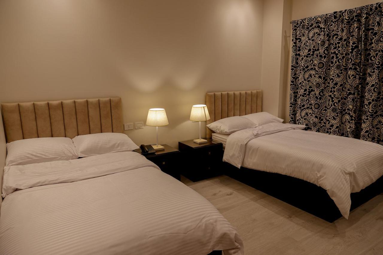 M Residence New Cairo - Families Only Buitenkant foto